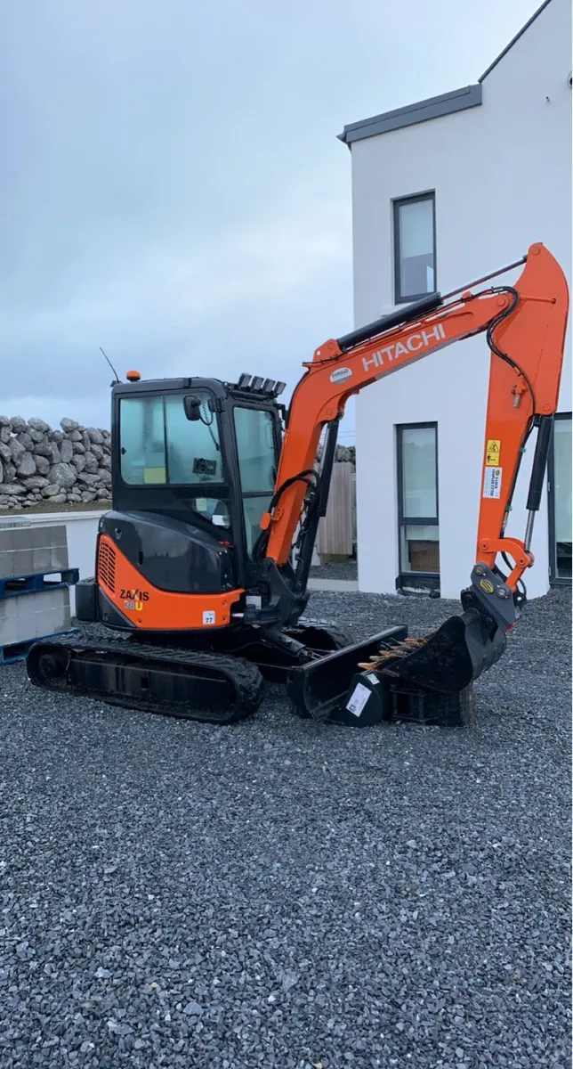 Hitachi 38u - Image 1