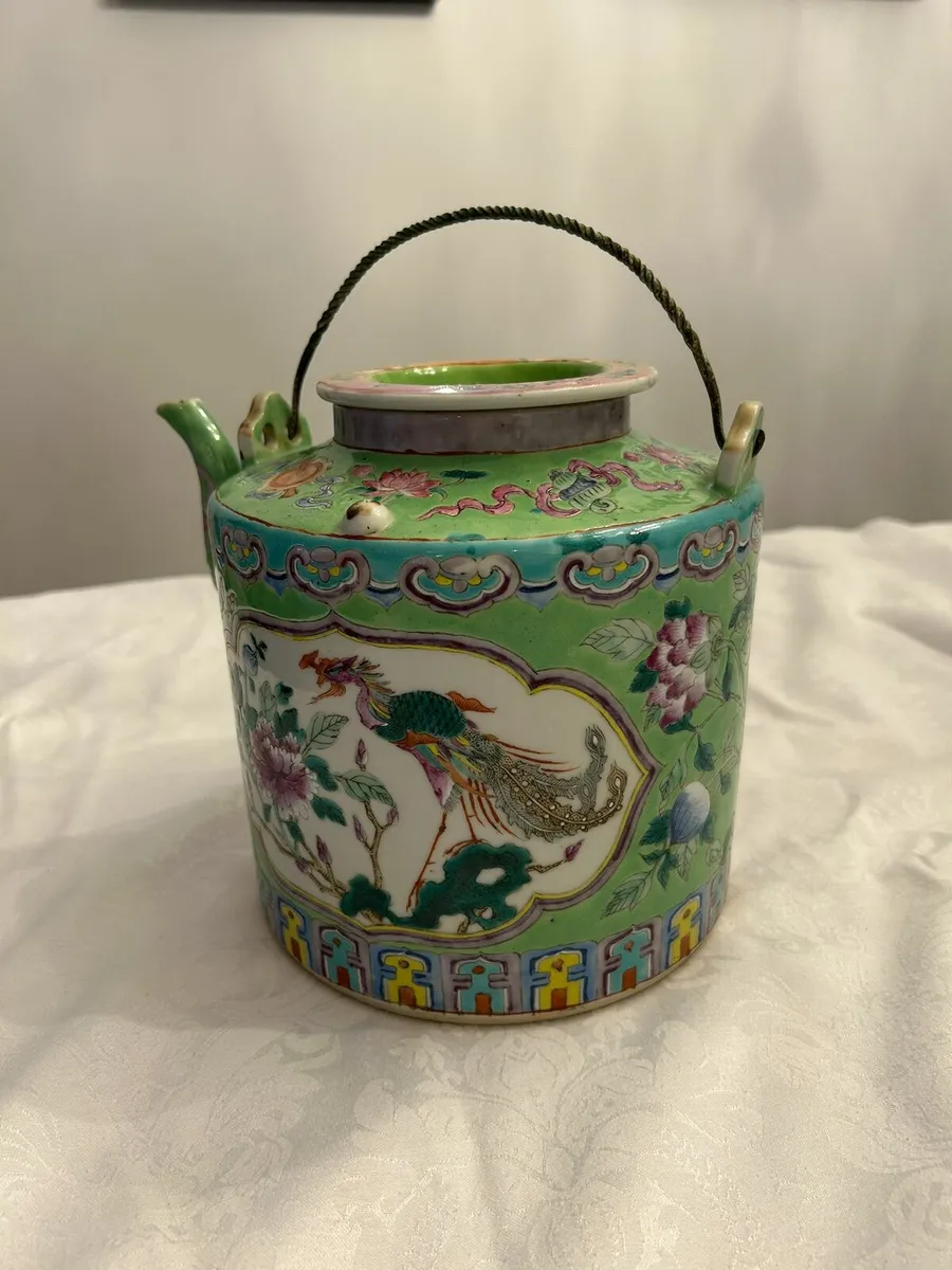 Antique porcelain Peranaken Straits style teapot - Image 1