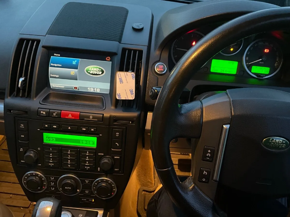 Land Rover Freelander 2009 - Image 3