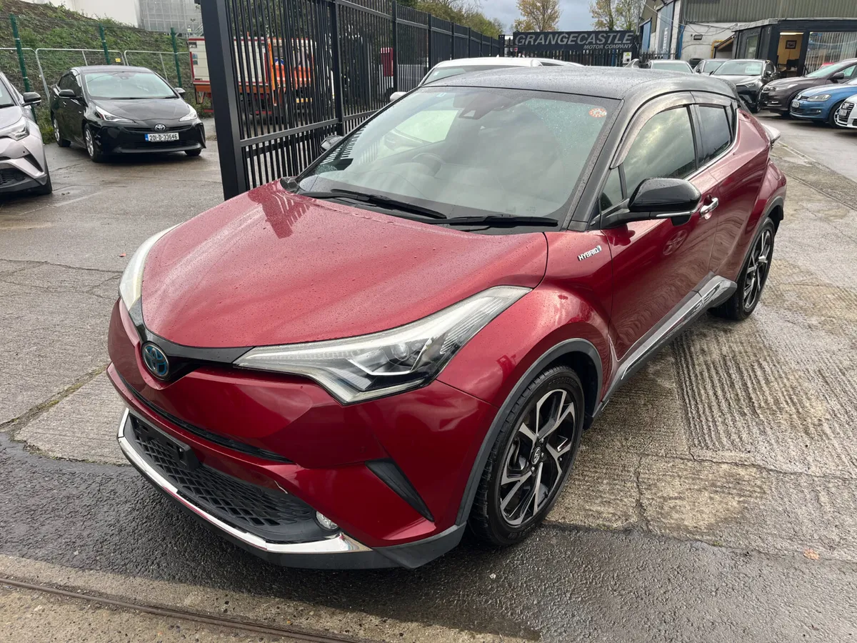 TOYOTA C-HR 2018, 1.8 HYBRID AUTO LOW KM HIGH SPEC - Image 3