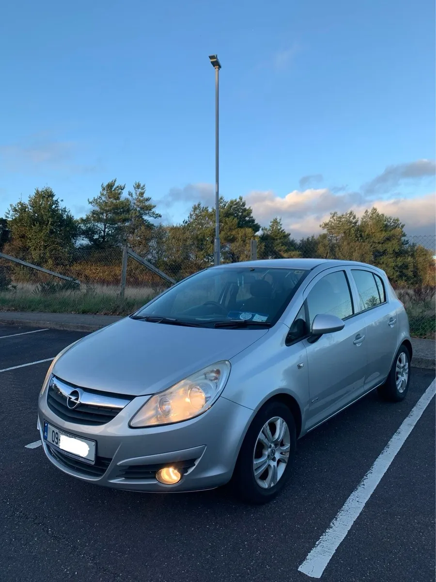 2009 Opel Corsa - Image 1