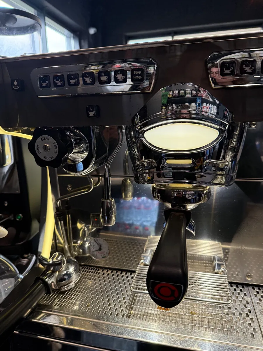 Astoria Sabrina SA Custom Coffee Machine - Image 3