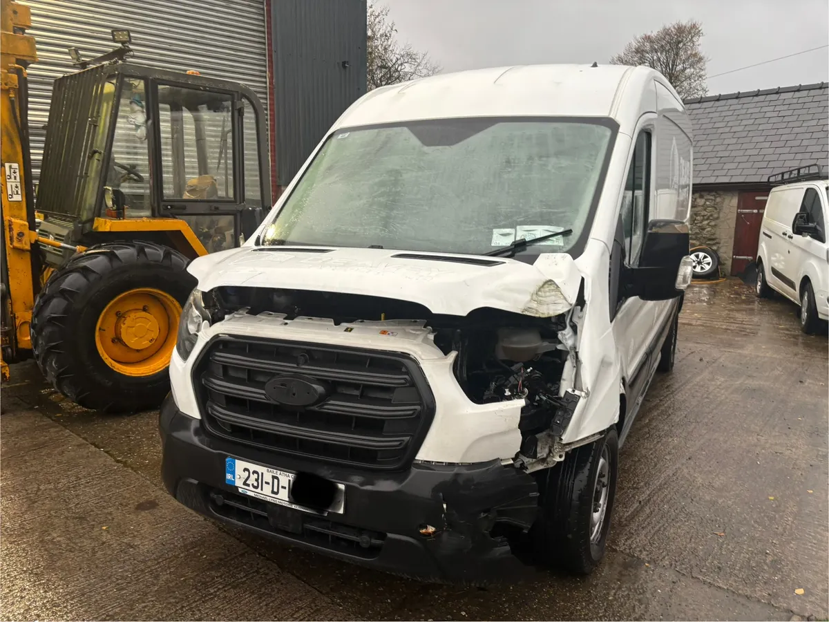 Ford Transit - Image 2