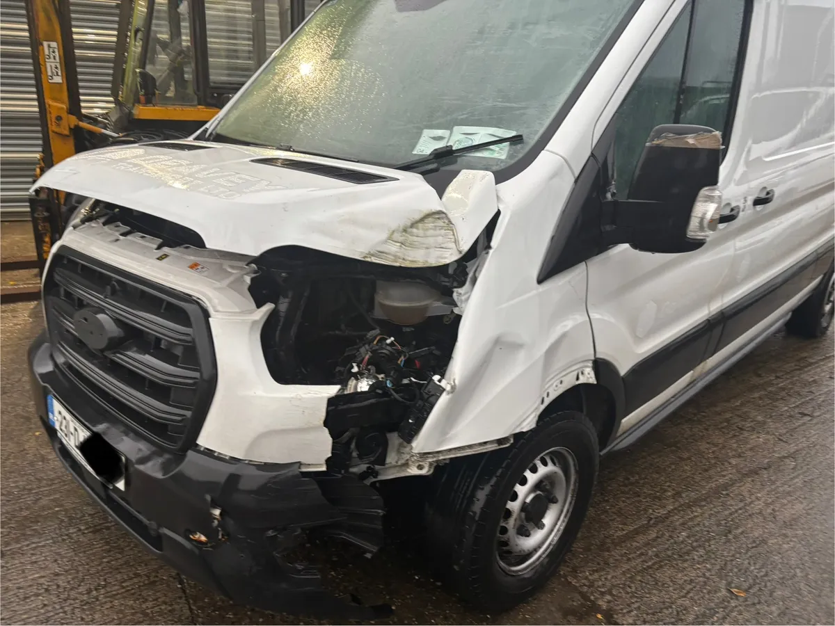 Ford Transit - Image 4
