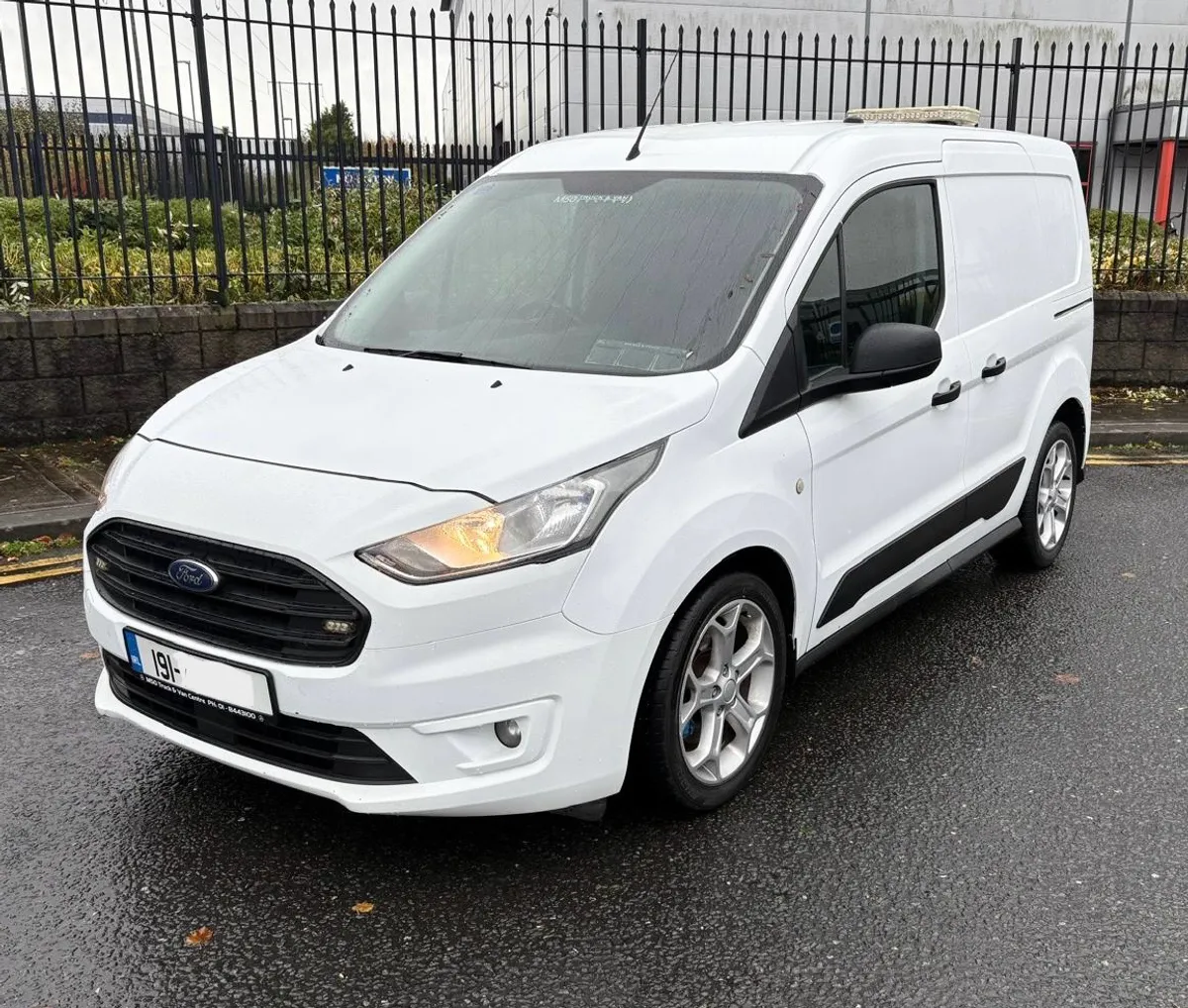 2019 Connect SWB Trend  3 Seater - Image 1