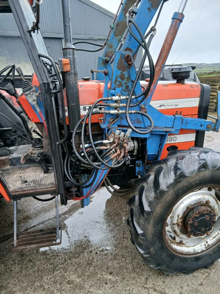 Tango 858 power loader - Image 4