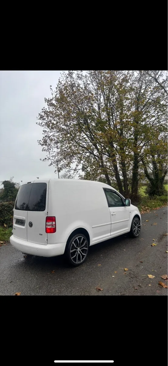 2015 VW CADDY - Image 4