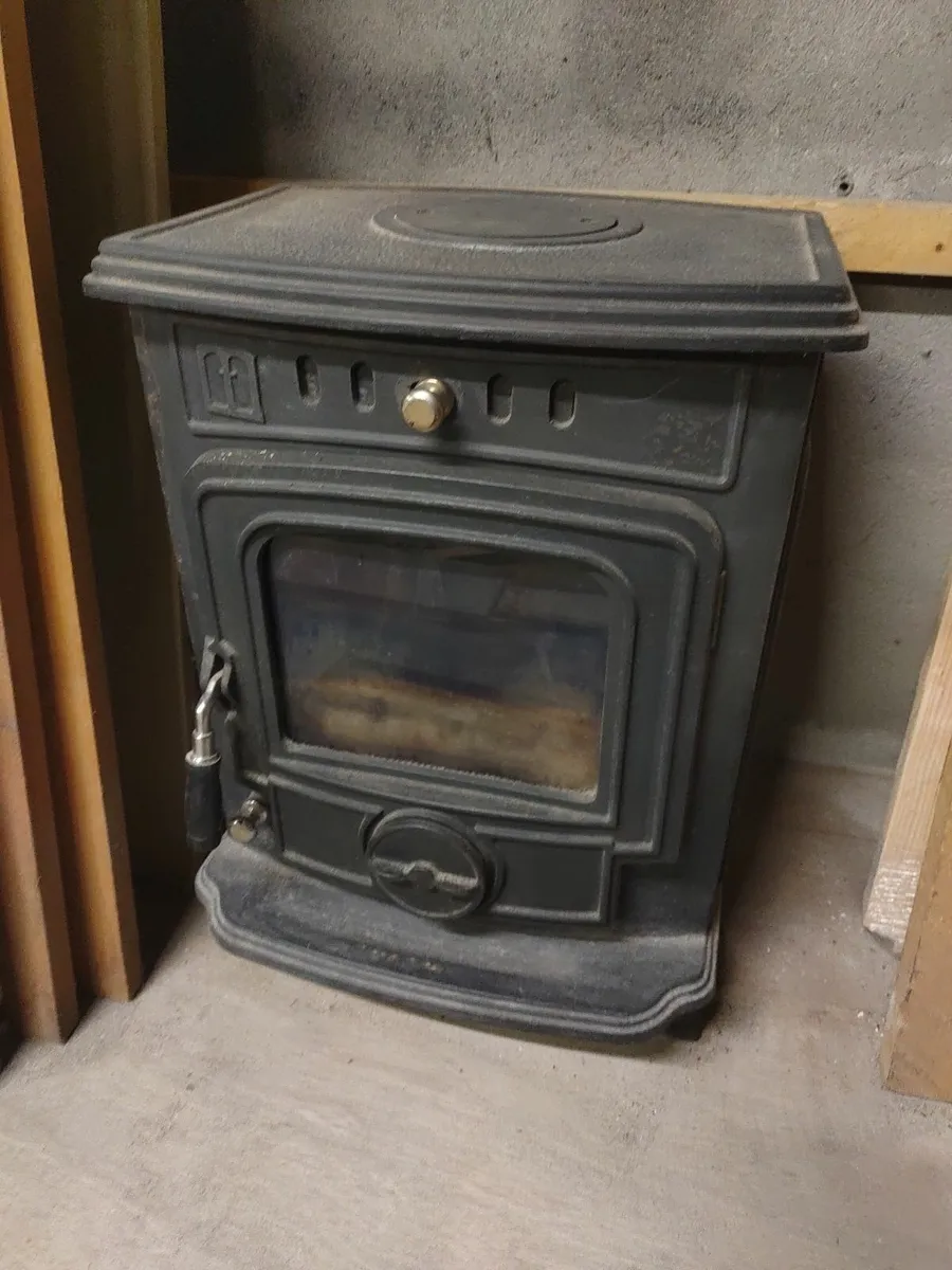 Stove - Image 1