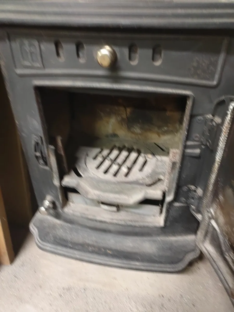 Stove - Image 3