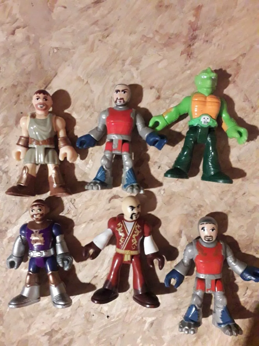 Toy imaginext toy castle and assesories - Image 4