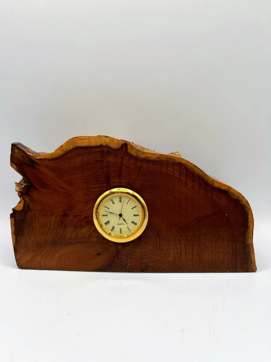 Vintage handcrafted clock - Image 1
