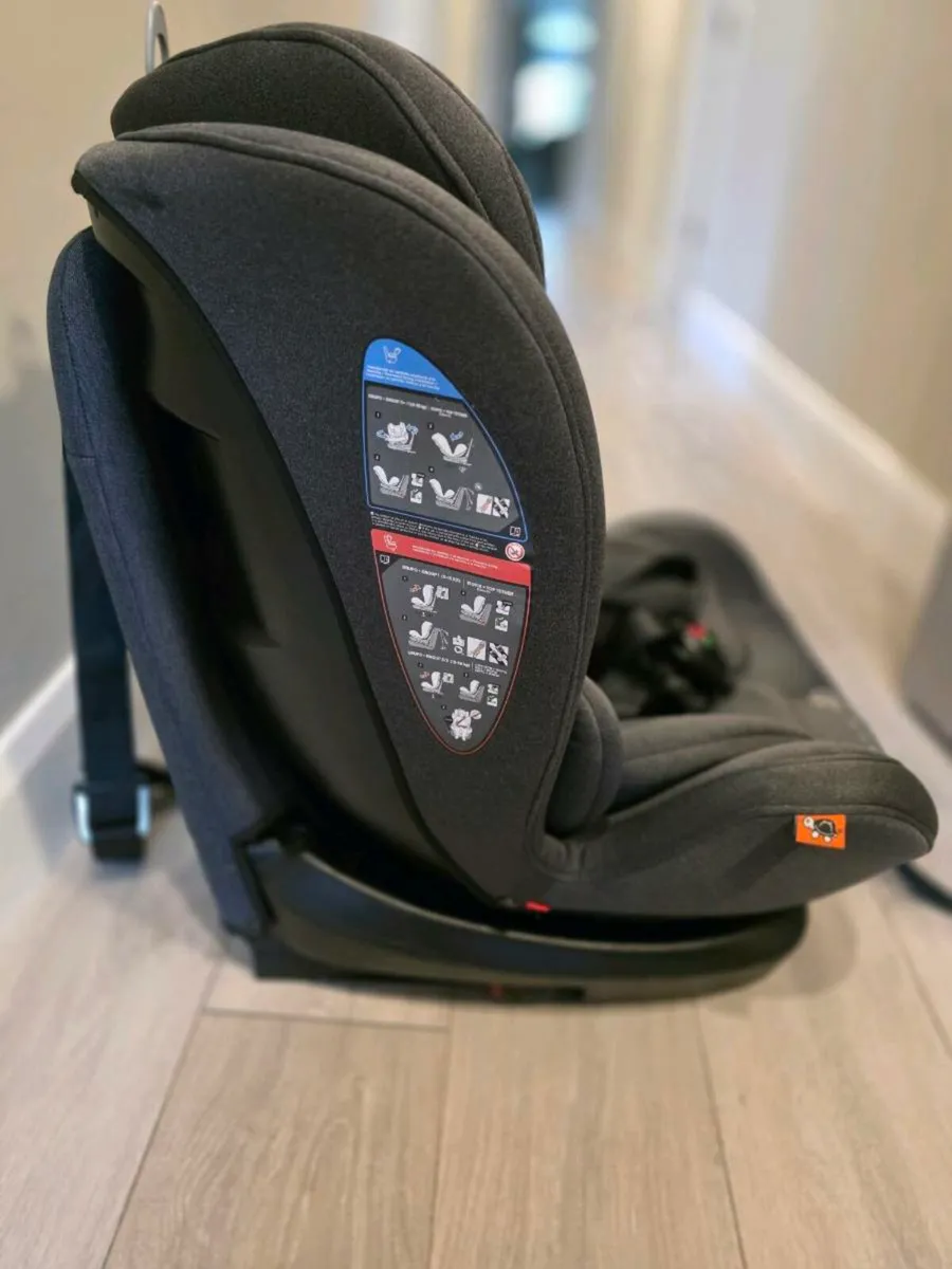Babyauto revolva 360 fix Car Seat - Image 2