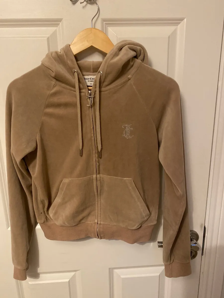 Juicy Couture Tracksuit - Image 4