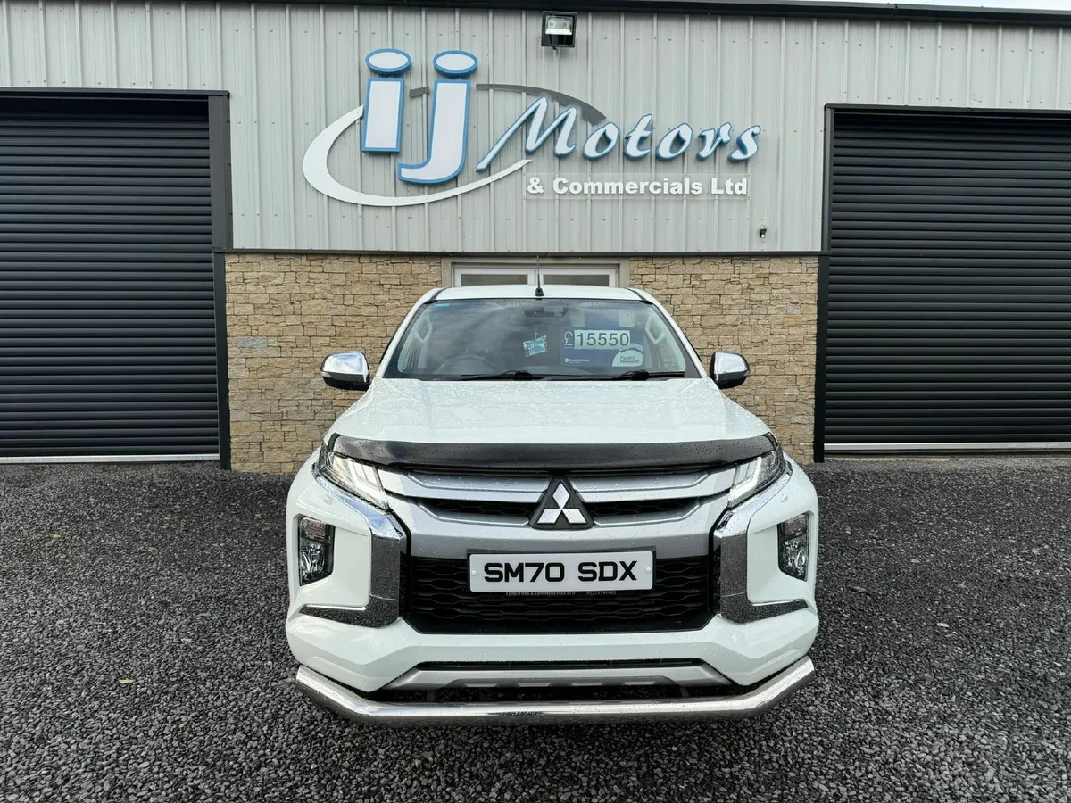 20 MITSUBISHI L200 2.3 D-ID BARBARIAN AUTO - Image 2