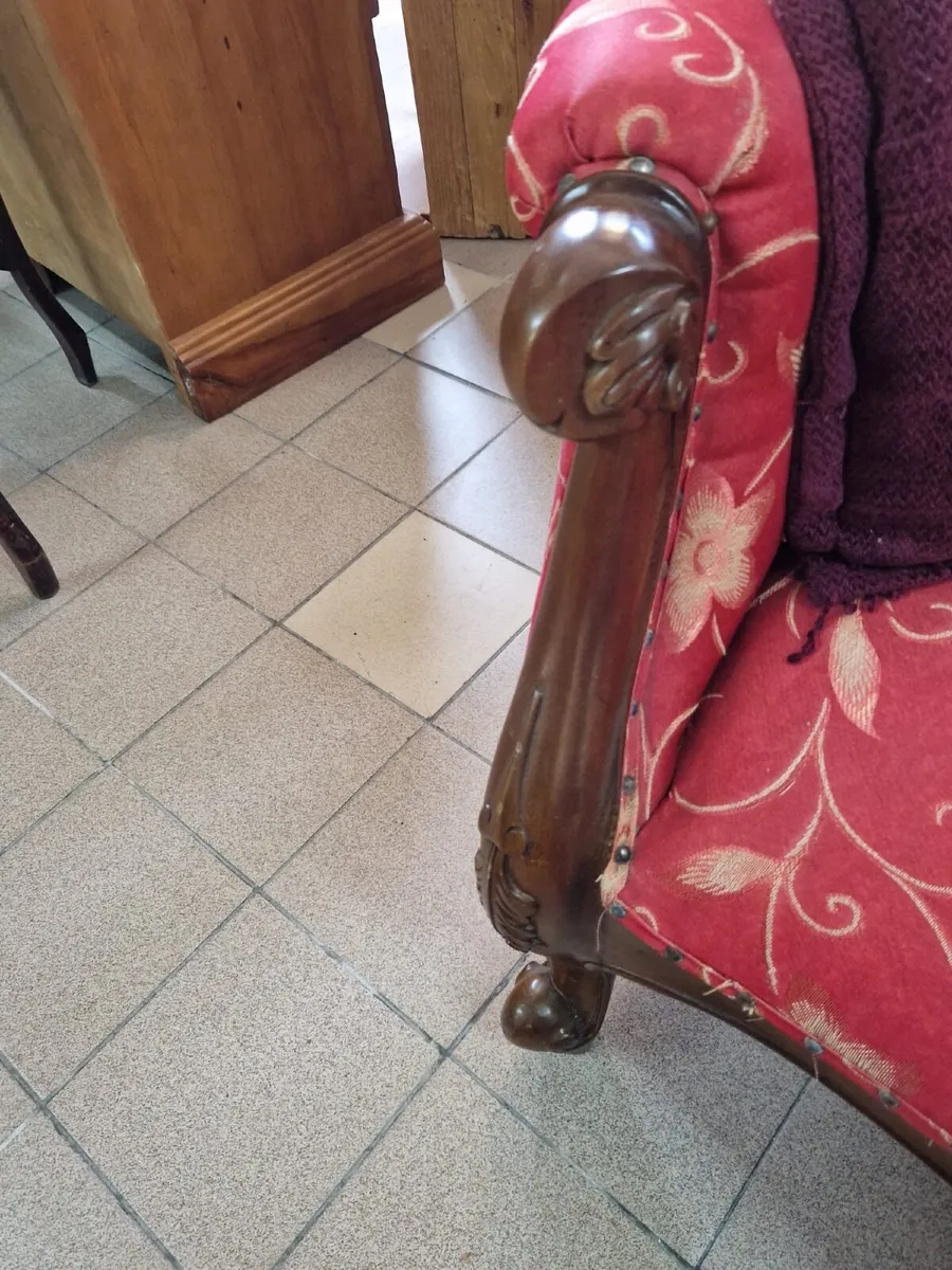 Cloth  6 ft shawlawn  good condition - Image 3