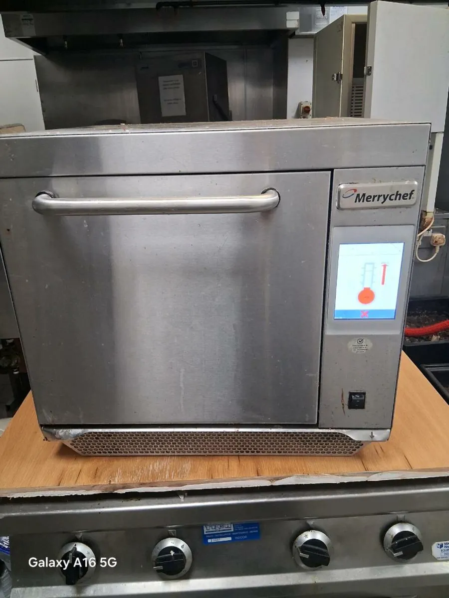 Merry chef - Image 1