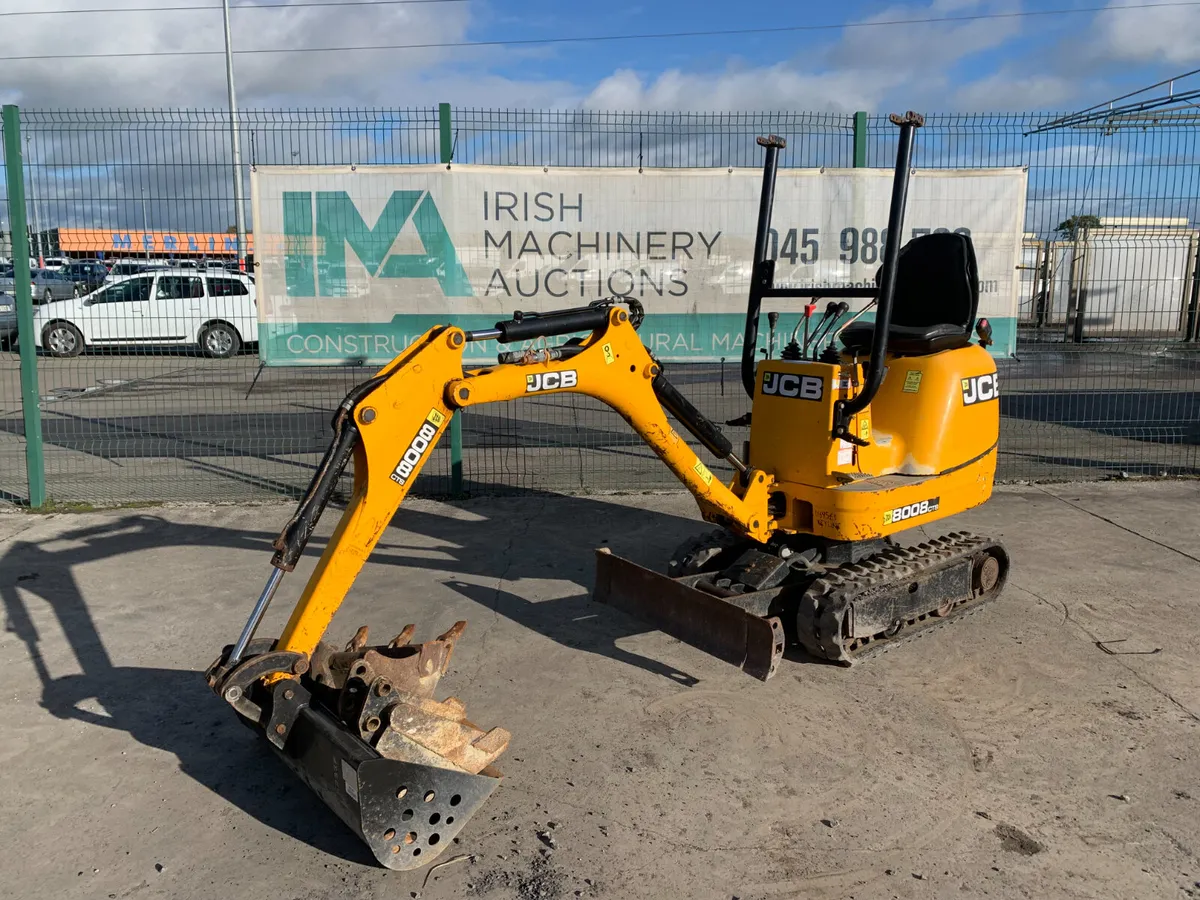 BID ONLINE NOW - 2018 JCB 8008CTS MINI EXCAVATOR - Image 1