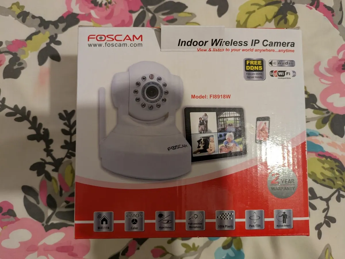 Indoor wireless ip camera - Image 1