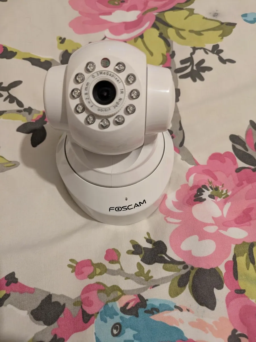 Indoor wireless ip camera - Image 2
