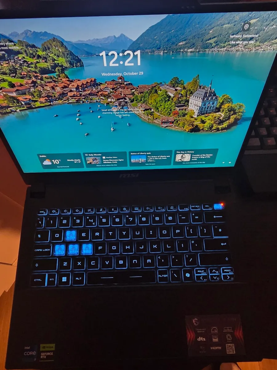 Gaming laptop msi cyborg 14 a13vf - Image 2