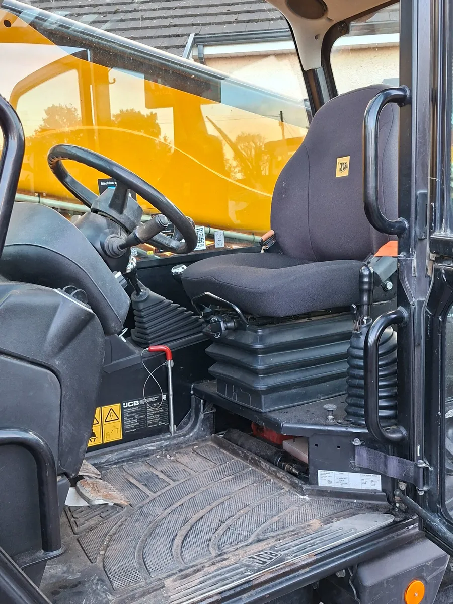 JCB 540-140 (2021) - Image 4
