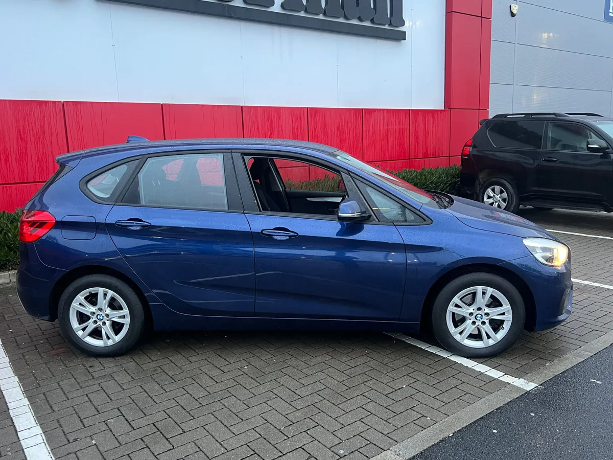 BMW 2-Series 2016 Low Kms - Image 4