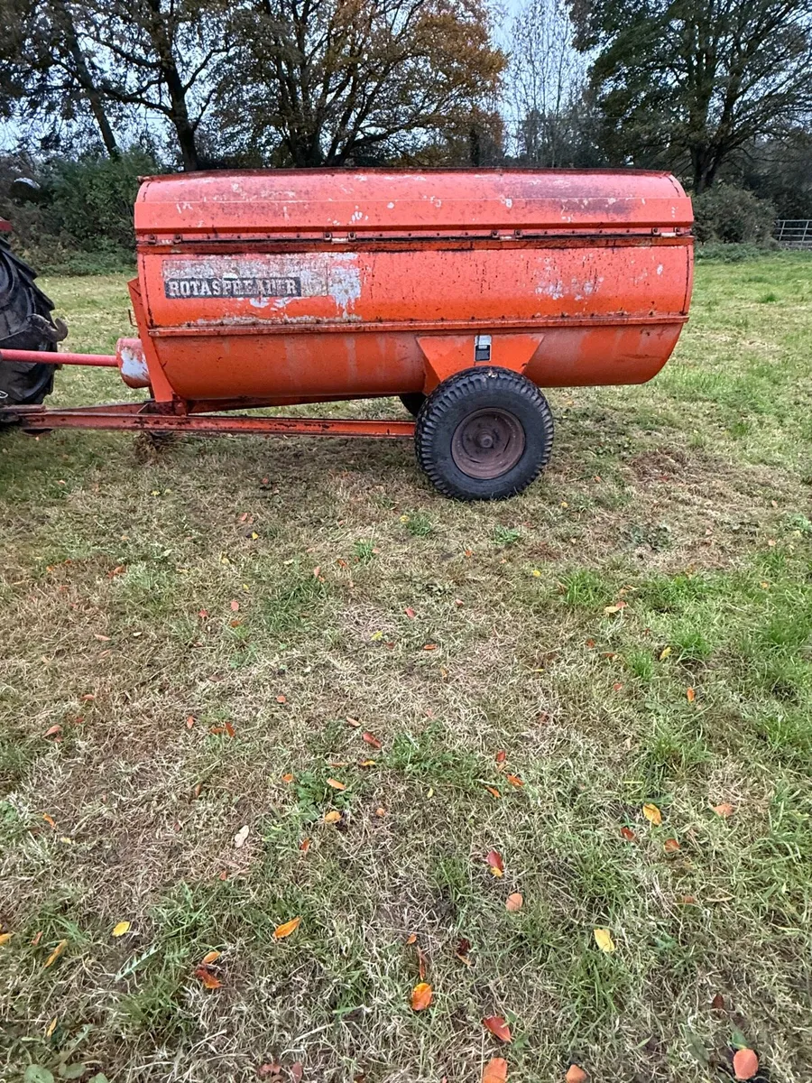 Howard dung spreader - Image 2