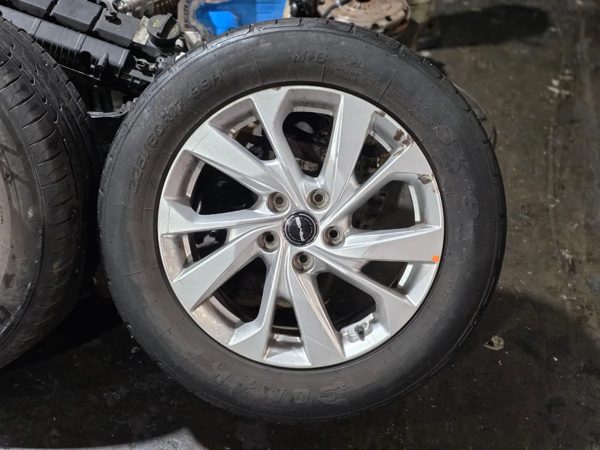 #23 Genuine Hyundai Alloys 17" 5X114.3 - Image 3