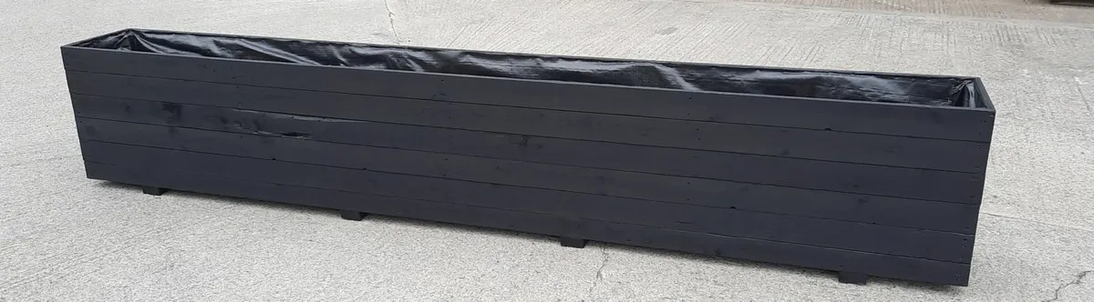 Long Outdoor Wooden Planter 3.5m - Image 2