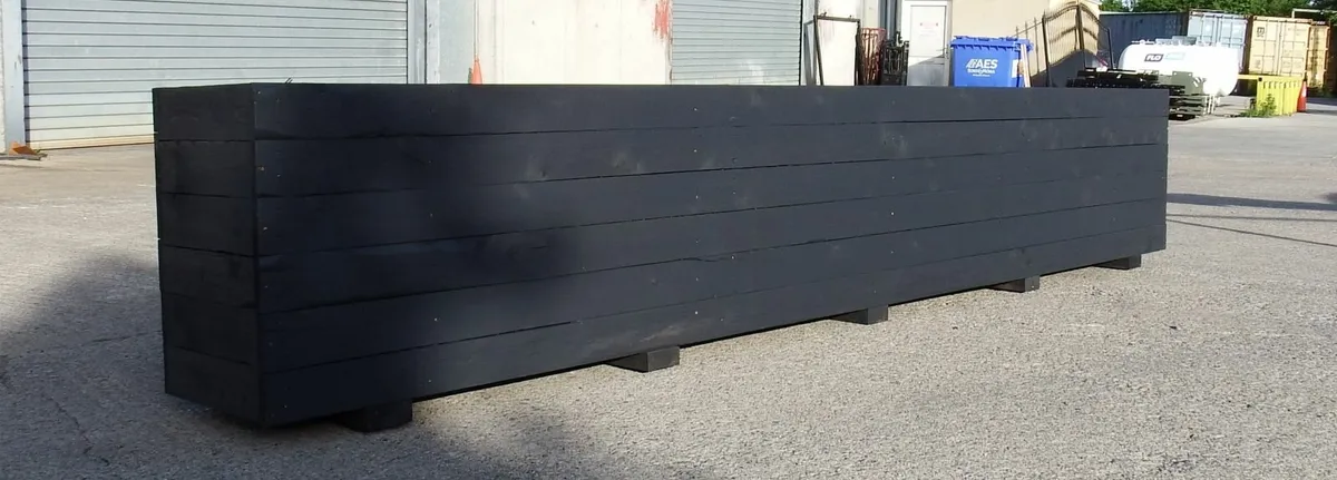 Long Outdoor Wooden Planter 3.5m - Image 4
