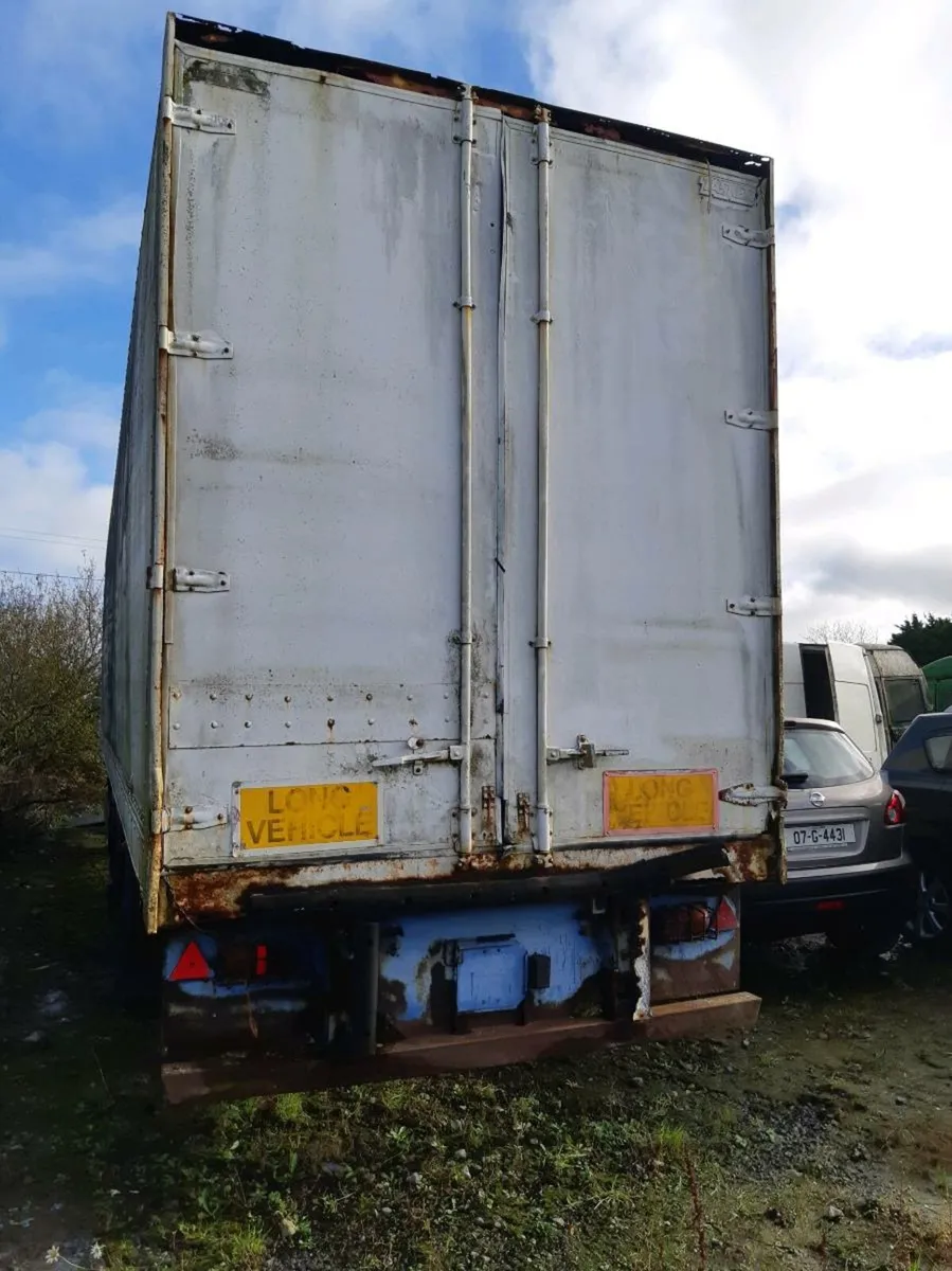 40ft Trailer storage - Image 2