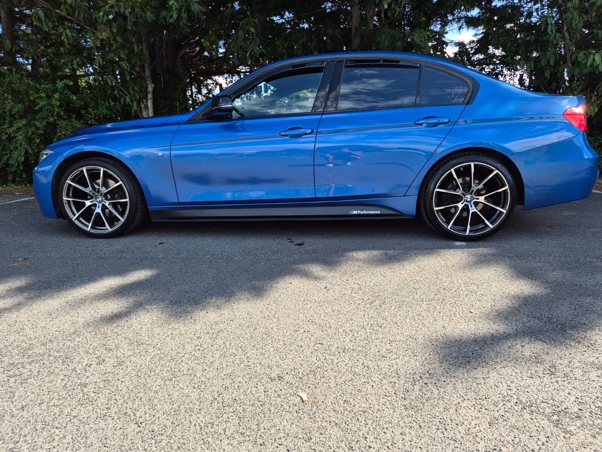 BMW 320D MSport - Image 2