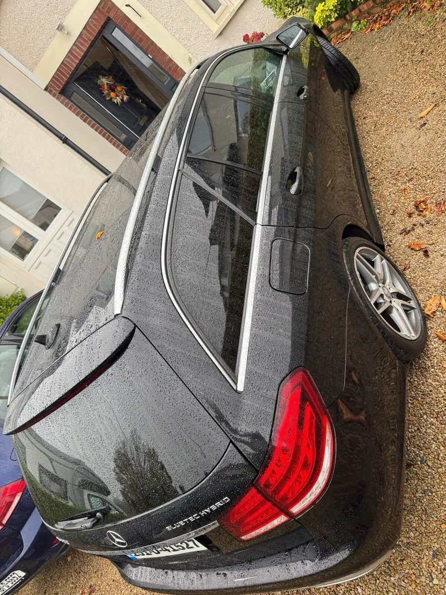 Mercedes E300 BlueTEC Hybrid AMG Night Ed Prem - Image 2