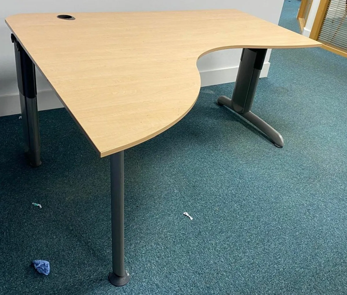 2nd hand desks - Image 2