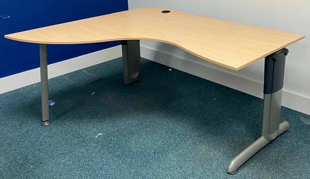 2nd hand desks - Image 3