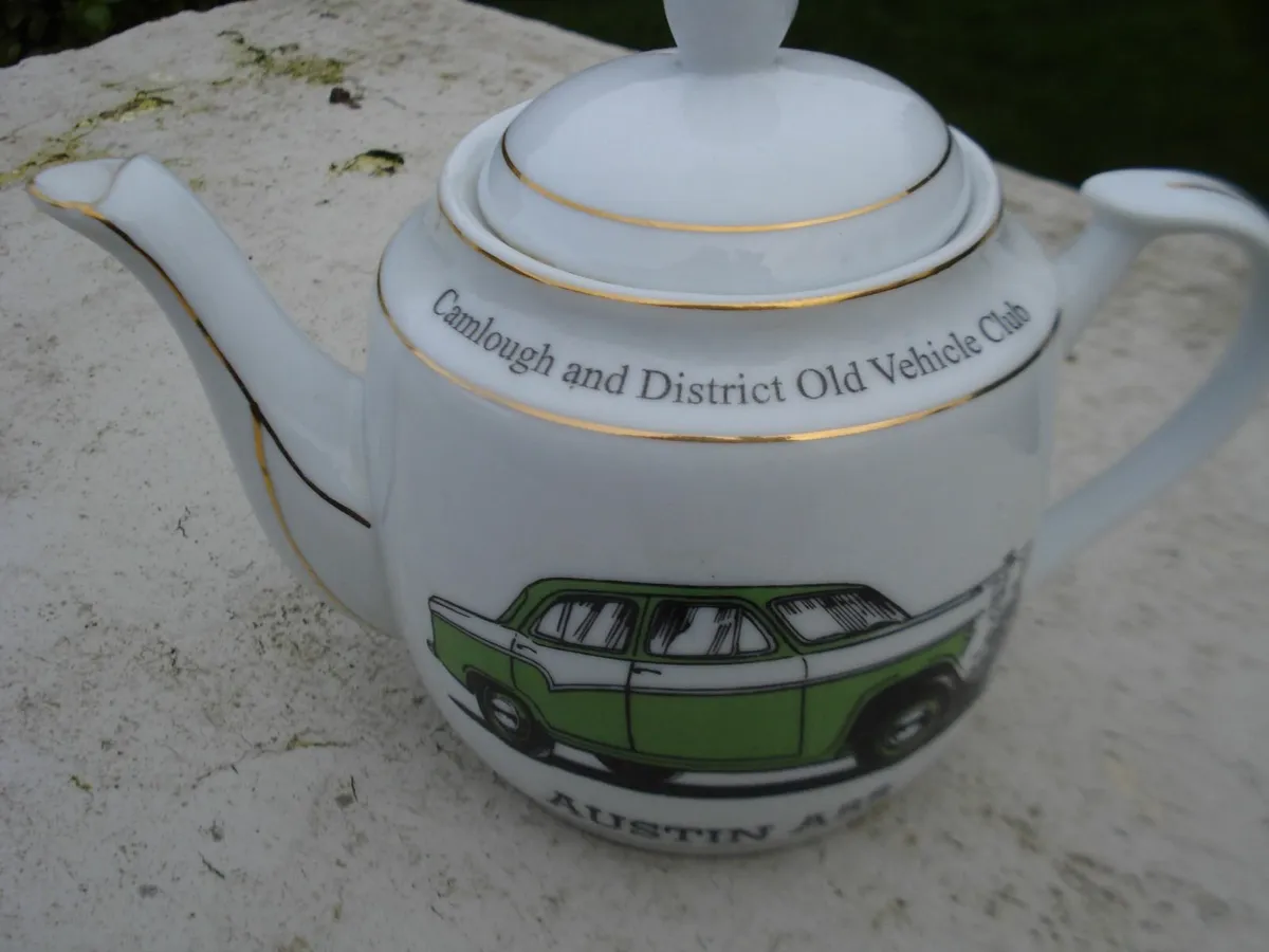 CAMLOUGH & DISTRICT NI OLD VEHICLE CLUB TEA POT. - Image 1