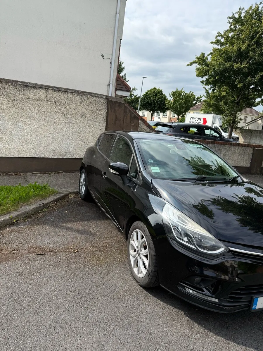 Renault clio 1.2 petrol dynamique - Image 3