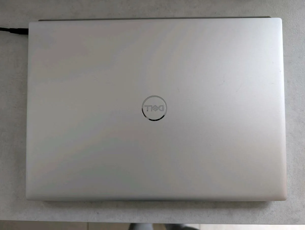 Dell Inspiron 16 5620 – i7 | 16GB RAM | 1TB SSD - Image 3