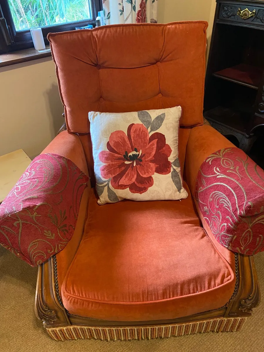 Tangerine colour very comfortable 3 piece suite - Image 4