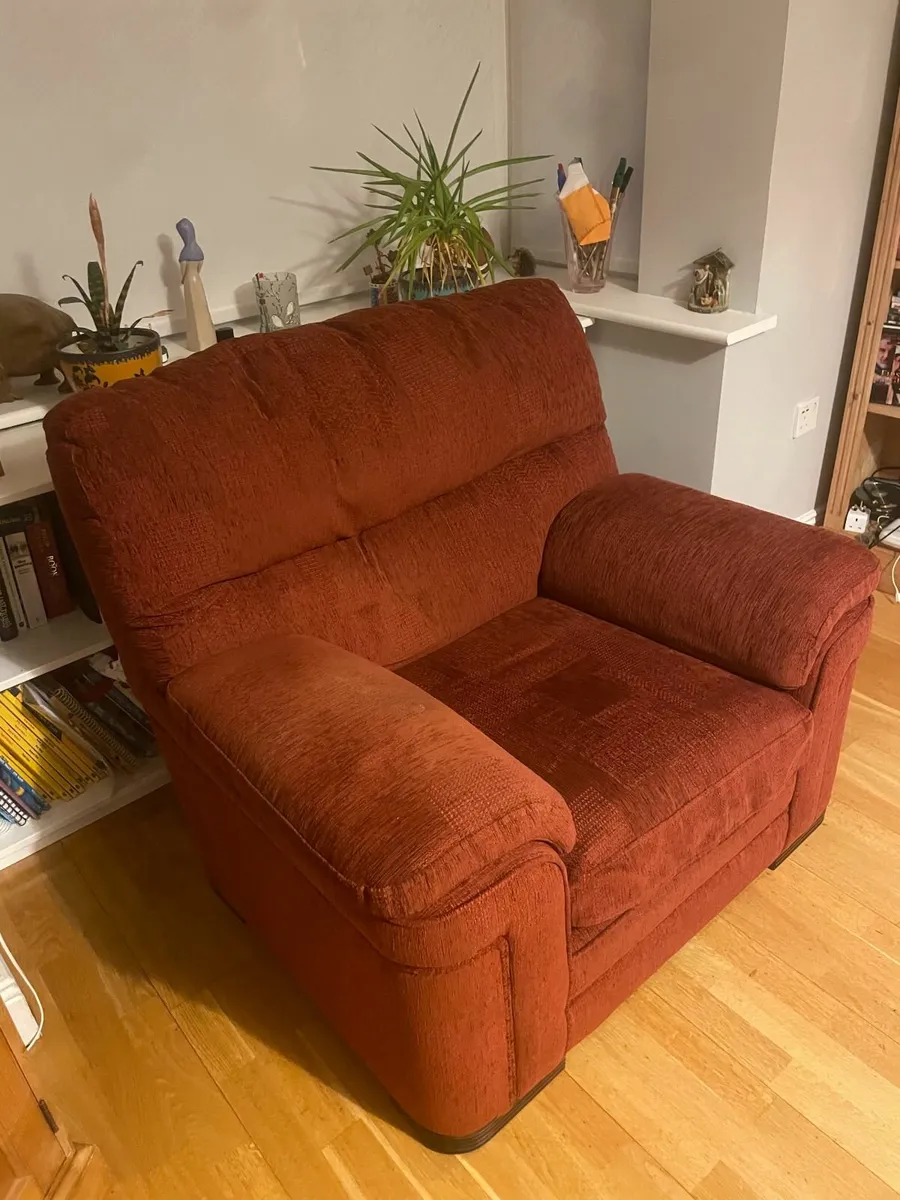 Armchair - Image 2