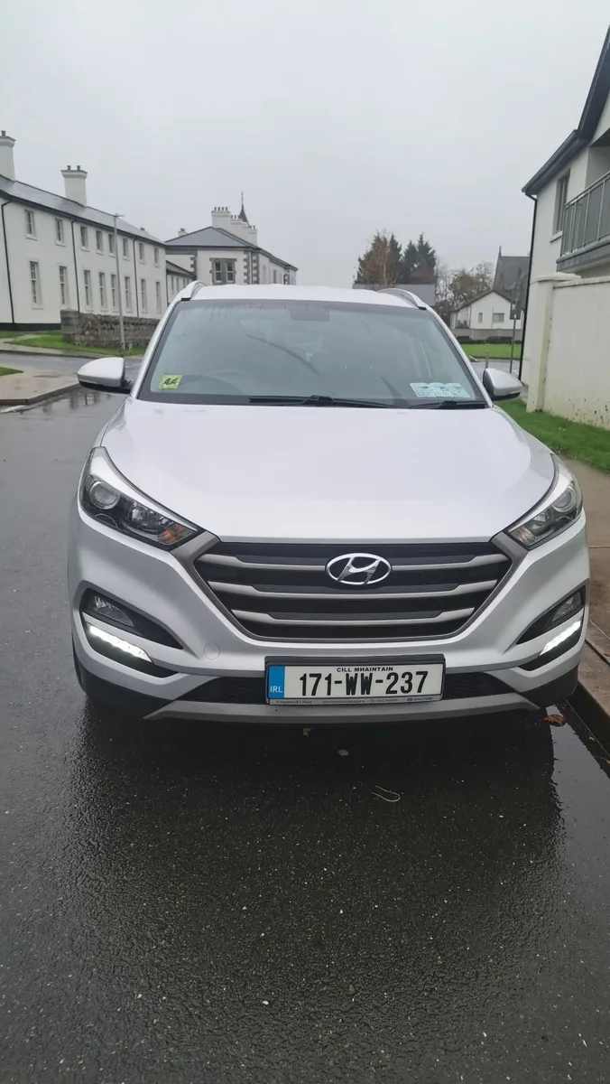 Hyundai Tucson 1.7 diesel  2017 - Image 3
