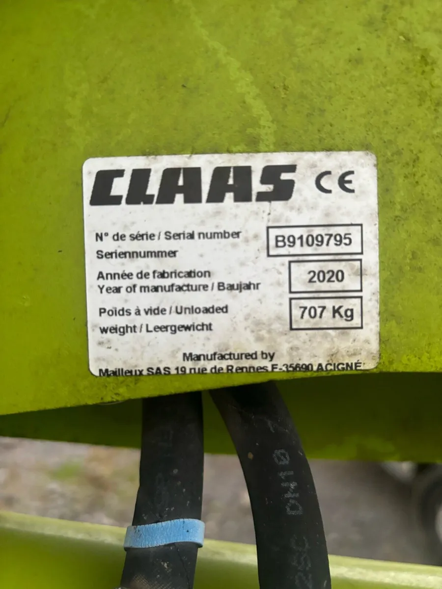 600 series claas loader with brackets - Image 3
