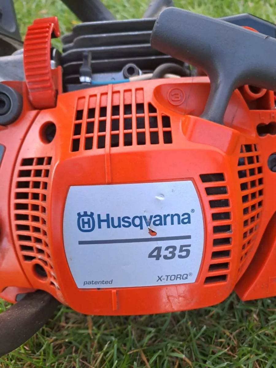 Husqvarna 435 chainsaw - Image 2