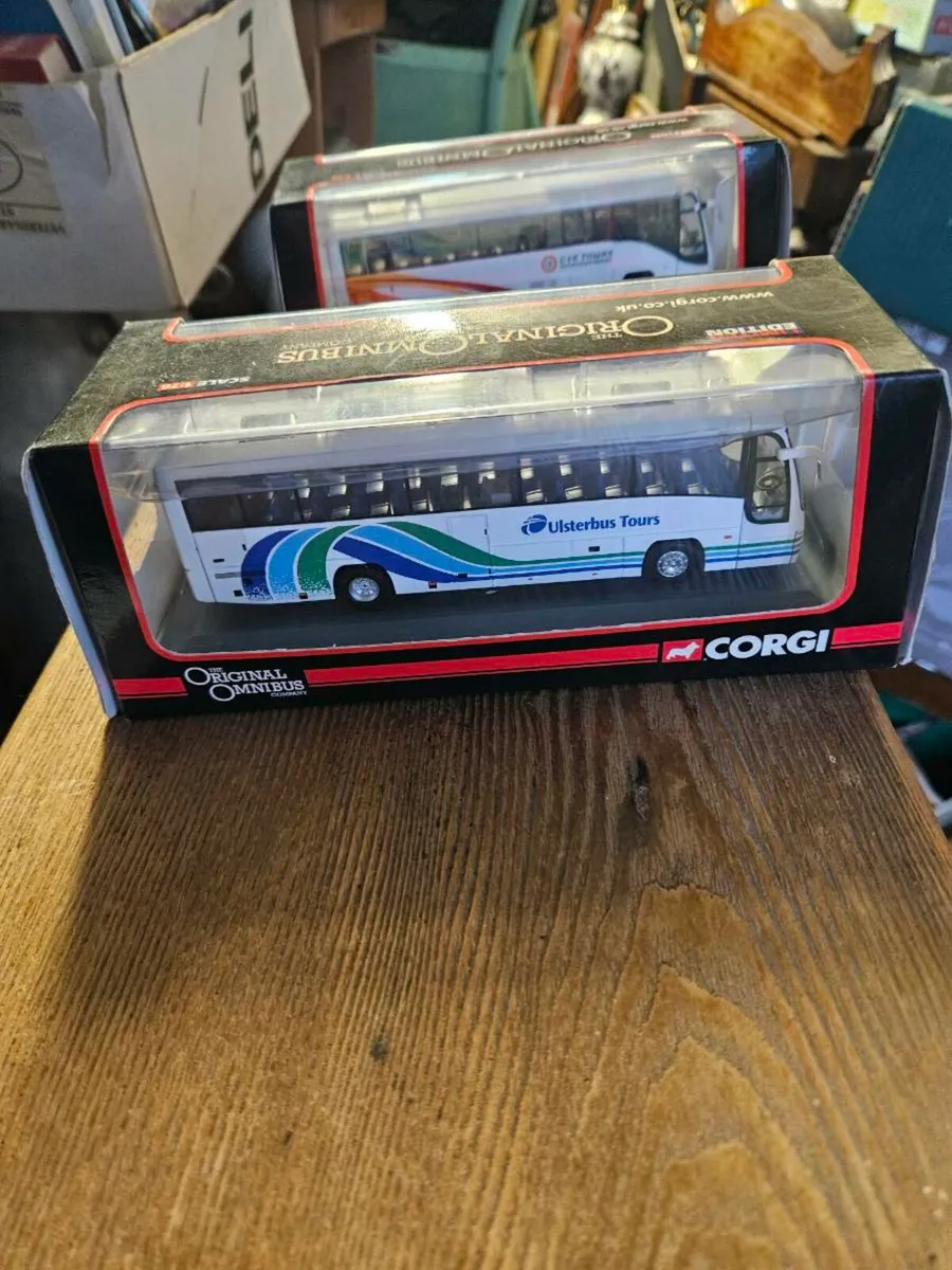 Corgi Bus Eireann Ulster Bus - Image 1