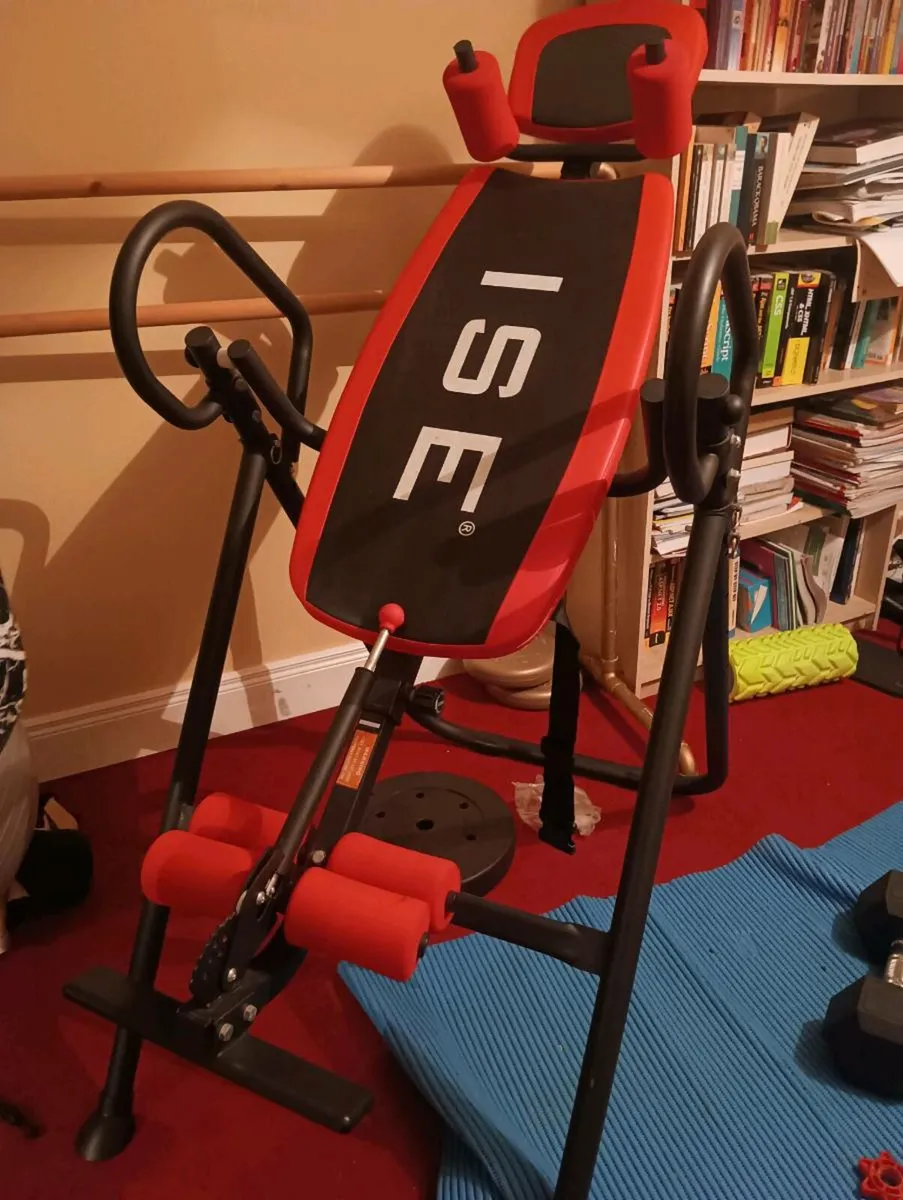 ISE inversion Table like new,80Euro open to offers - Image 1