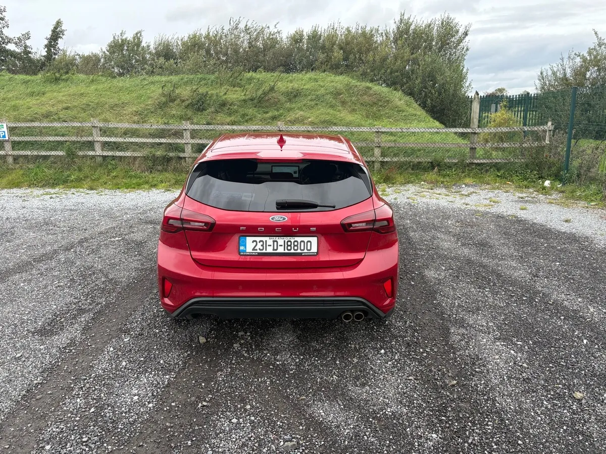 Ford Focus 1.0 Petrol St-line Low Mileage - Image 4