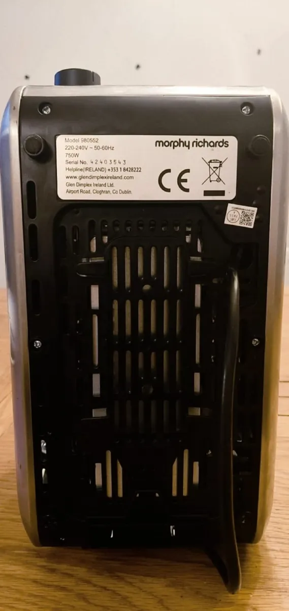 Bread toaster- just 4 months old - Image 4