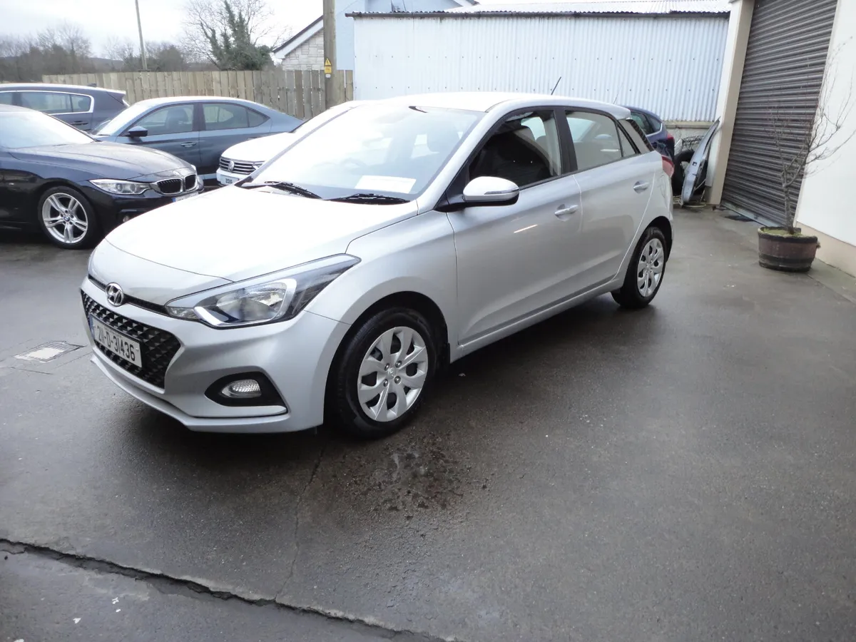 Hyundai i20 2021 - Image 3