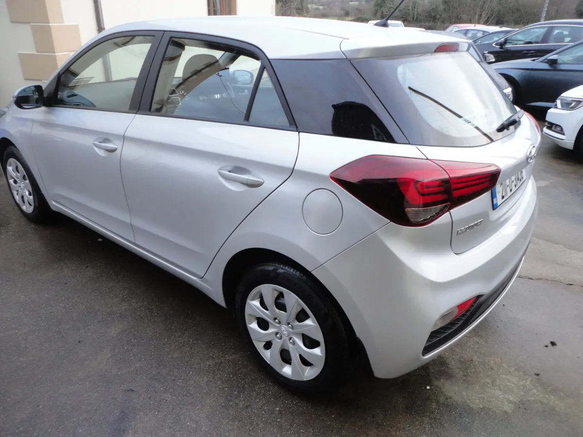 Hyundai i20 2021 - Image 4