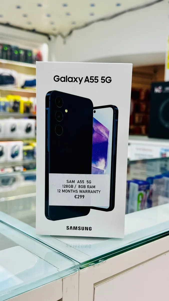 Samsung A55  5G  (128GB - 8GB Ram)